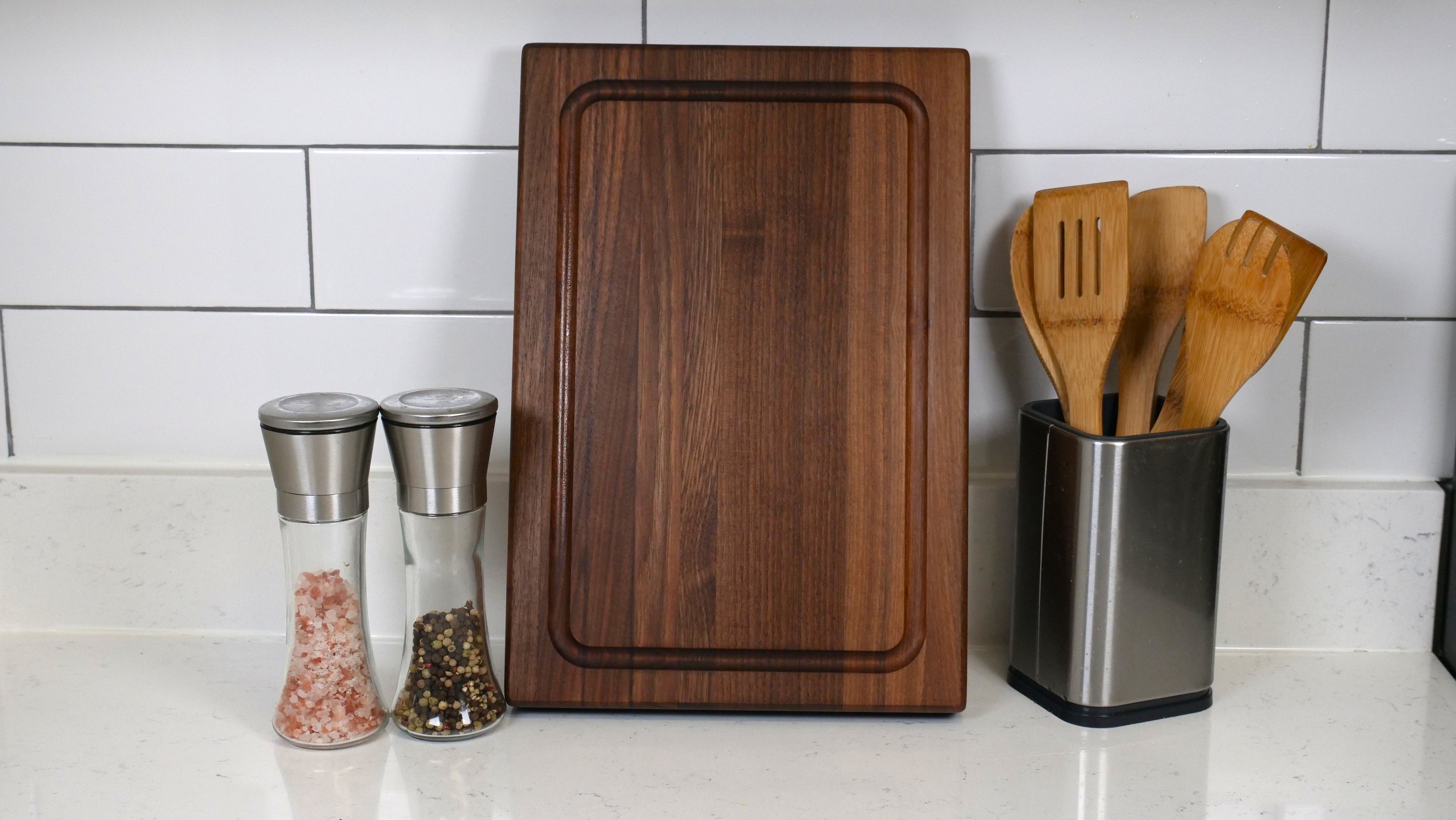 Walnut Edge Grain Cutting Board