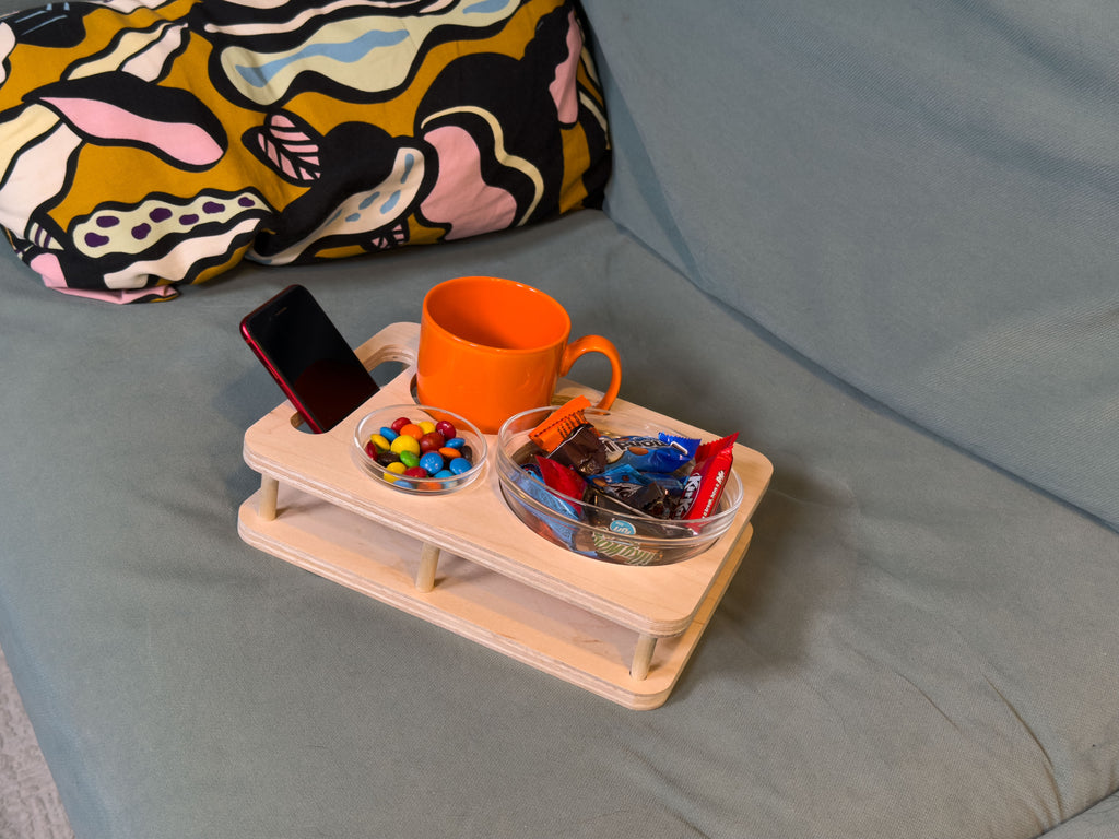Personalized Couch Snack Bar With 2 Glass Bowls