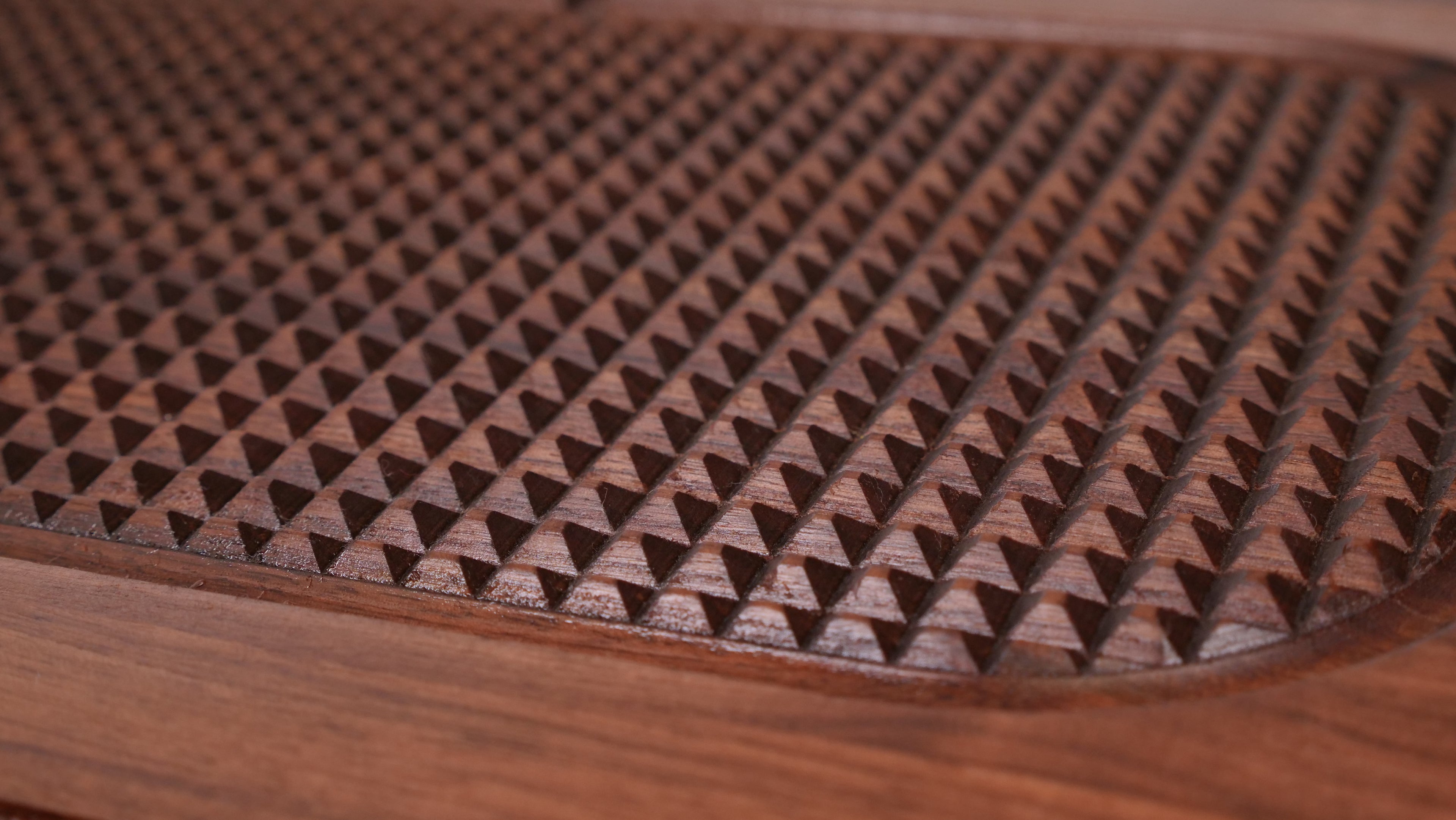 Large Carving Cutting Board with Spikes, Reversible with Stabilizing Pyramid Design